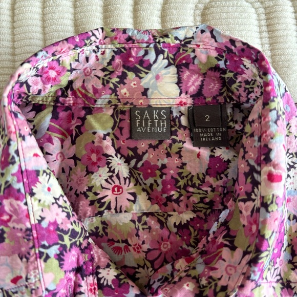 Pink floral button down - Picture 3 of 8